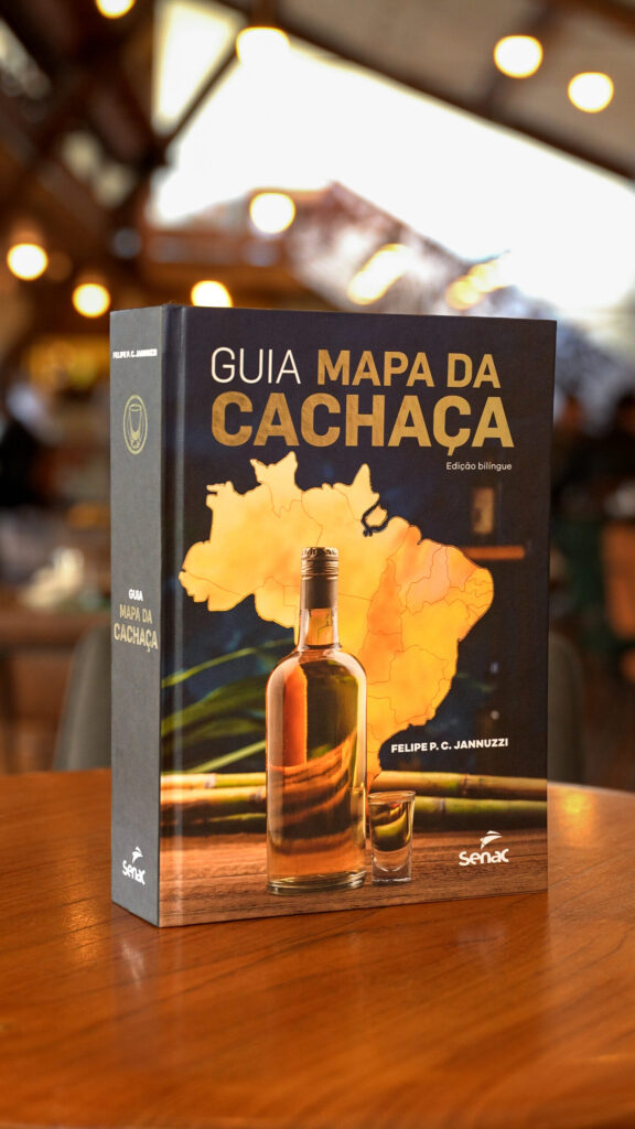 Livro Guia Mapa da Cachaça